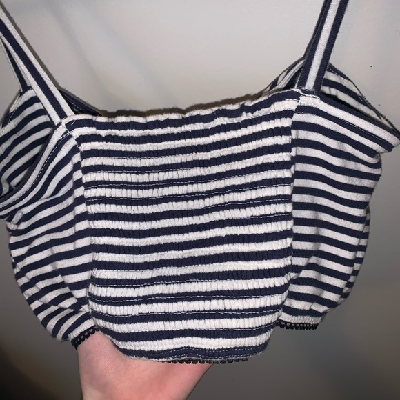 striped cropped tank - Picture 2 of 2